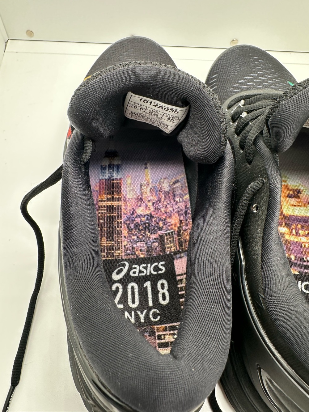ASICS Gel Kayano 25~ 2018 New York City Limited Edition Running Shoes Size 8.5 - Picture 8 of 11
